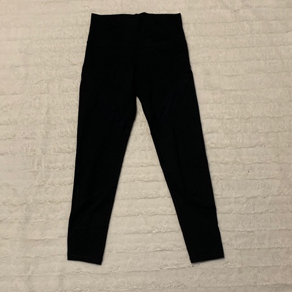 Aerie Chill Play Move 7/8 Mesh Legging - Picture 1 of 4